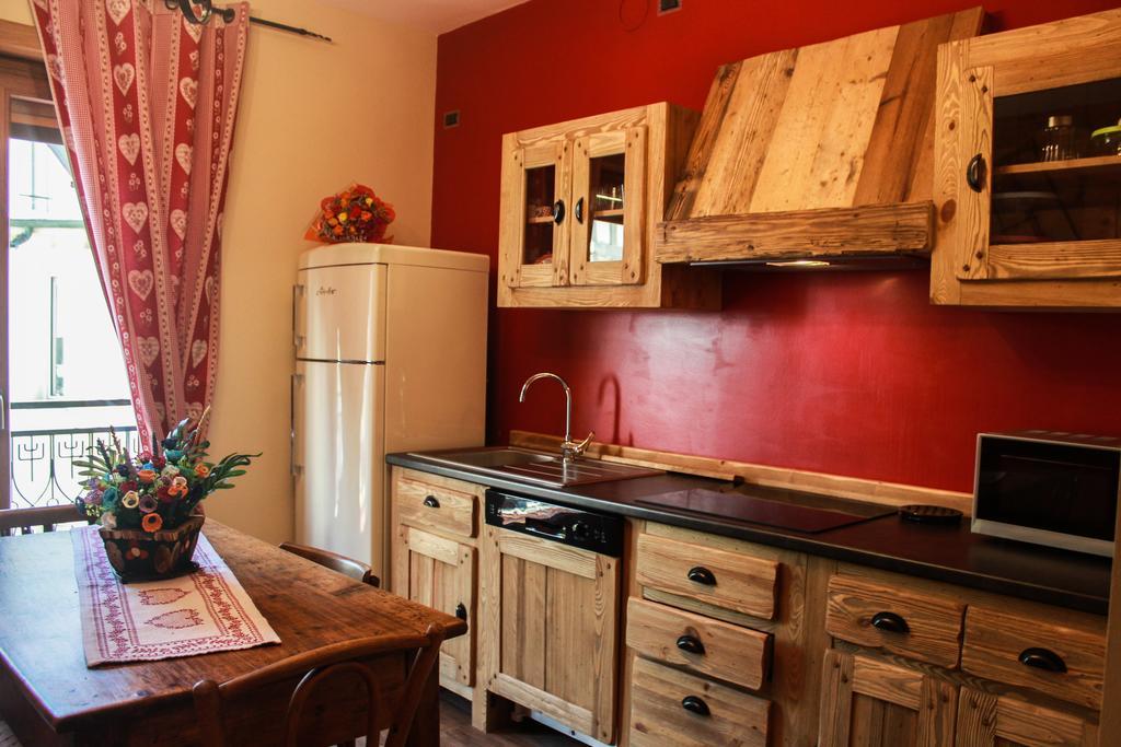 Ferienwohnung Dimora Delle Alpi Aosta Exterior foto
