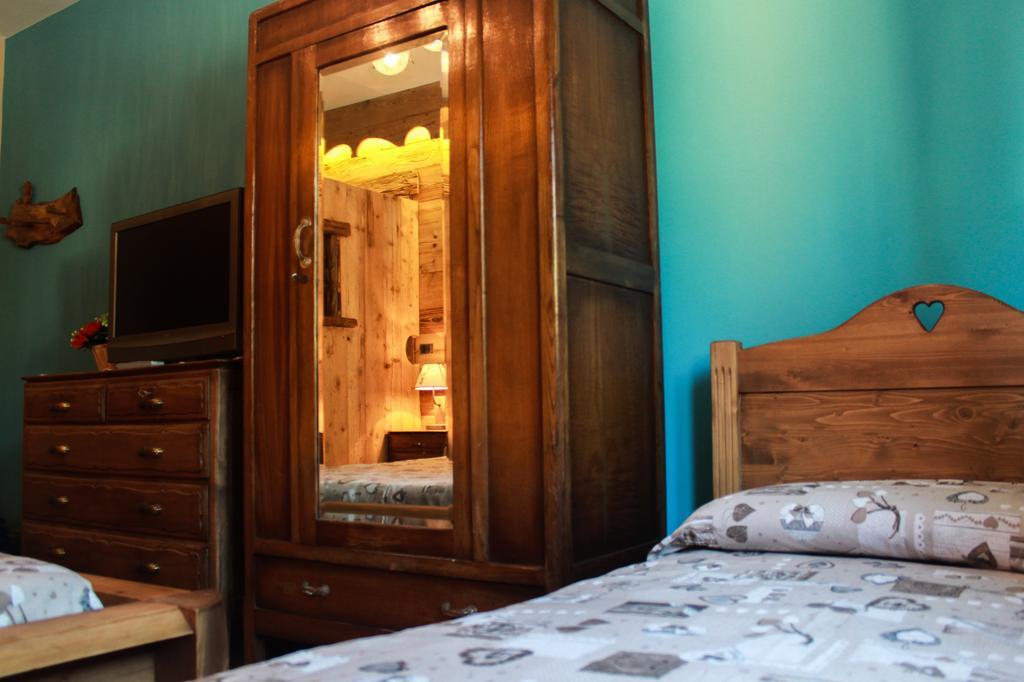 Ferienwohnung Dimora Delle Alpi Aosta Exterior foto